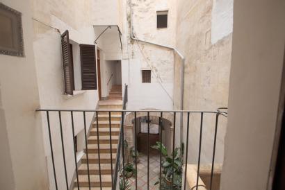 Apartamento para reformar 4 dormitorios  en zona San Jaime, casco antiguo de Palma.