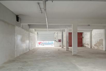 Large premises on the ground floor and a diaphanous warehouse with "techo libre" in the Es Rafal area, Palma.