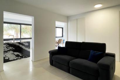 Bonito apartamento muy bien reformado junto al mar en El Portixol, 2 dormitorios, 2 baños.
