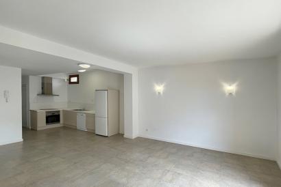Altstadt, neue unmöblierte Wohnung mit Terrasse, Paseo Borne.