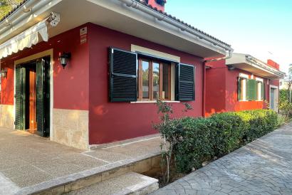 Furnished house with 3 bedrooms and garden in El Toro close to Port Adriano.