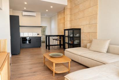 Super location in Palma Old Town, 2 bedroom furnished flat, communal terrace